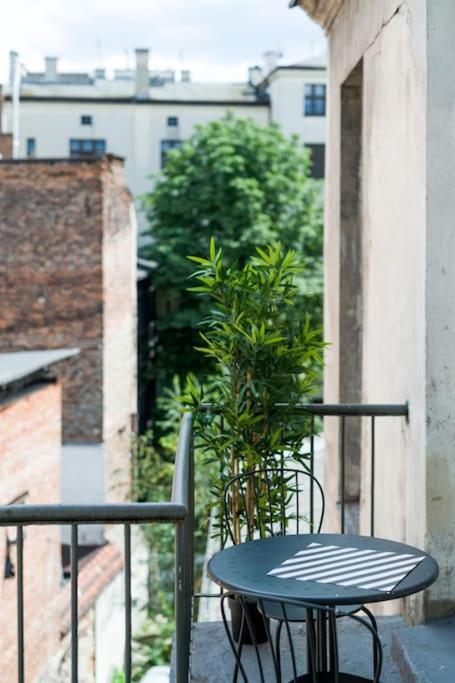 Florianska Grand Apartment 2 Krakow Exterior photo